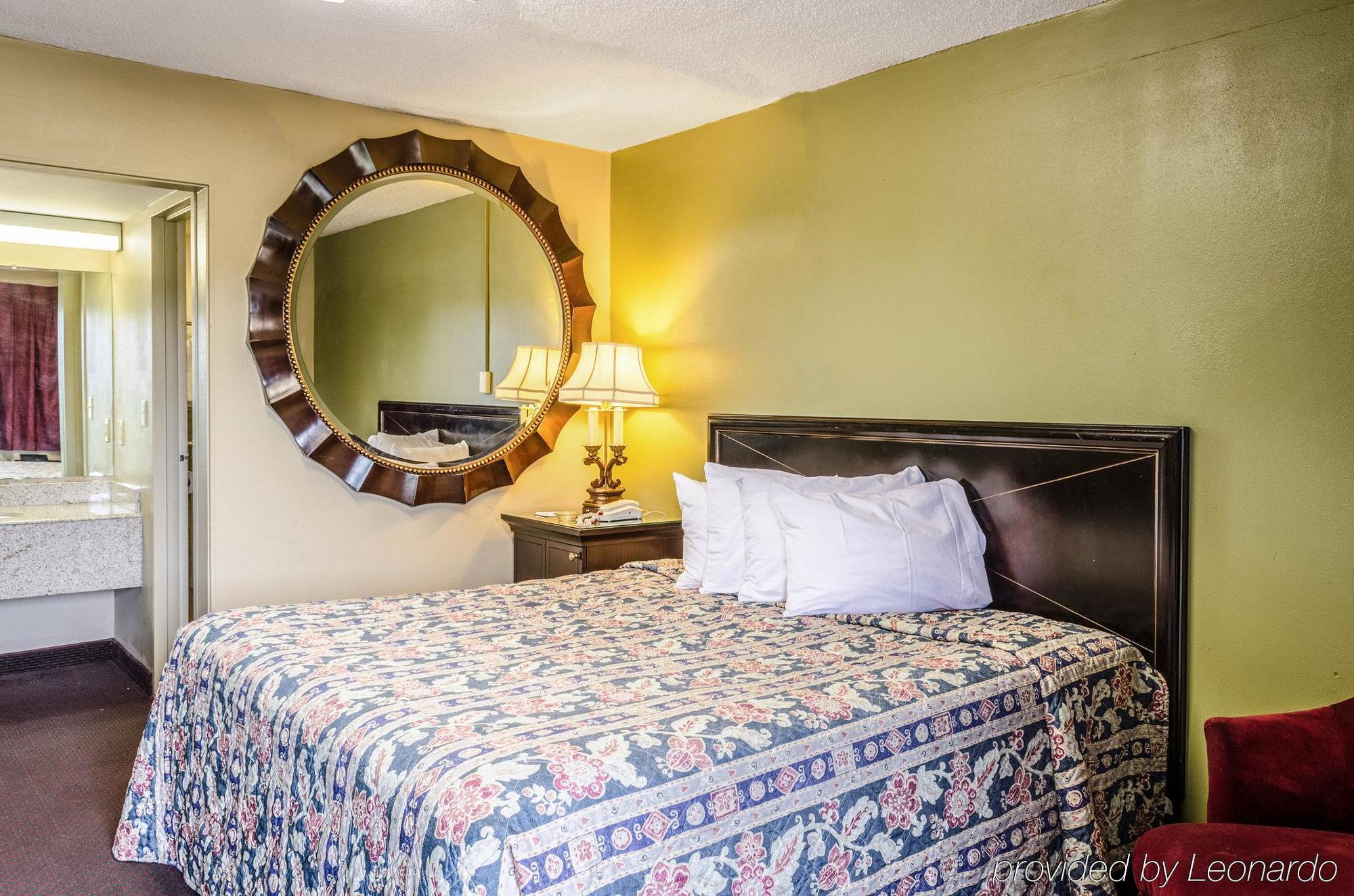 Rodeway Inn Indianola Buitenkant foto